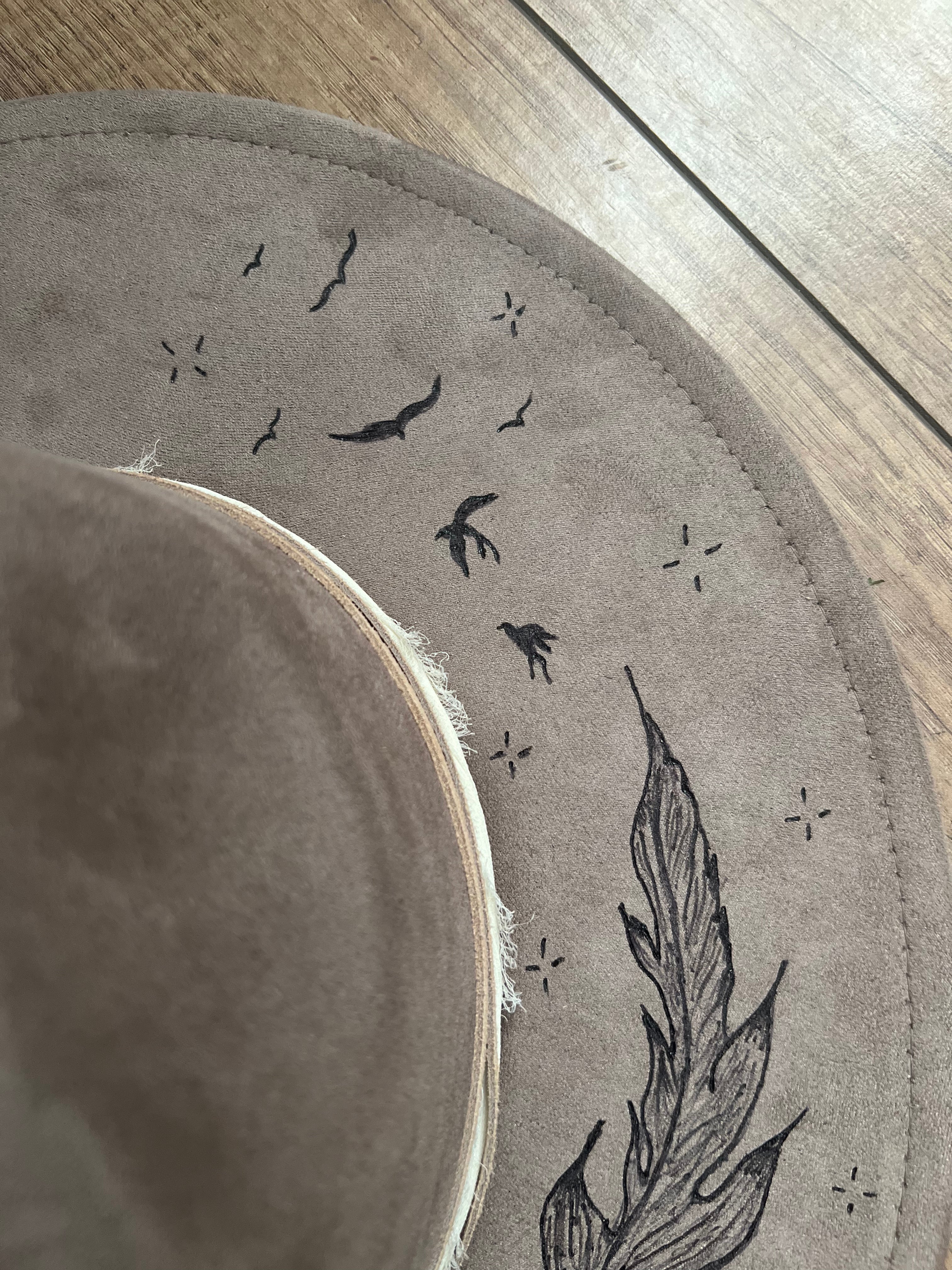 Sophie Taupe Rancher  image 3