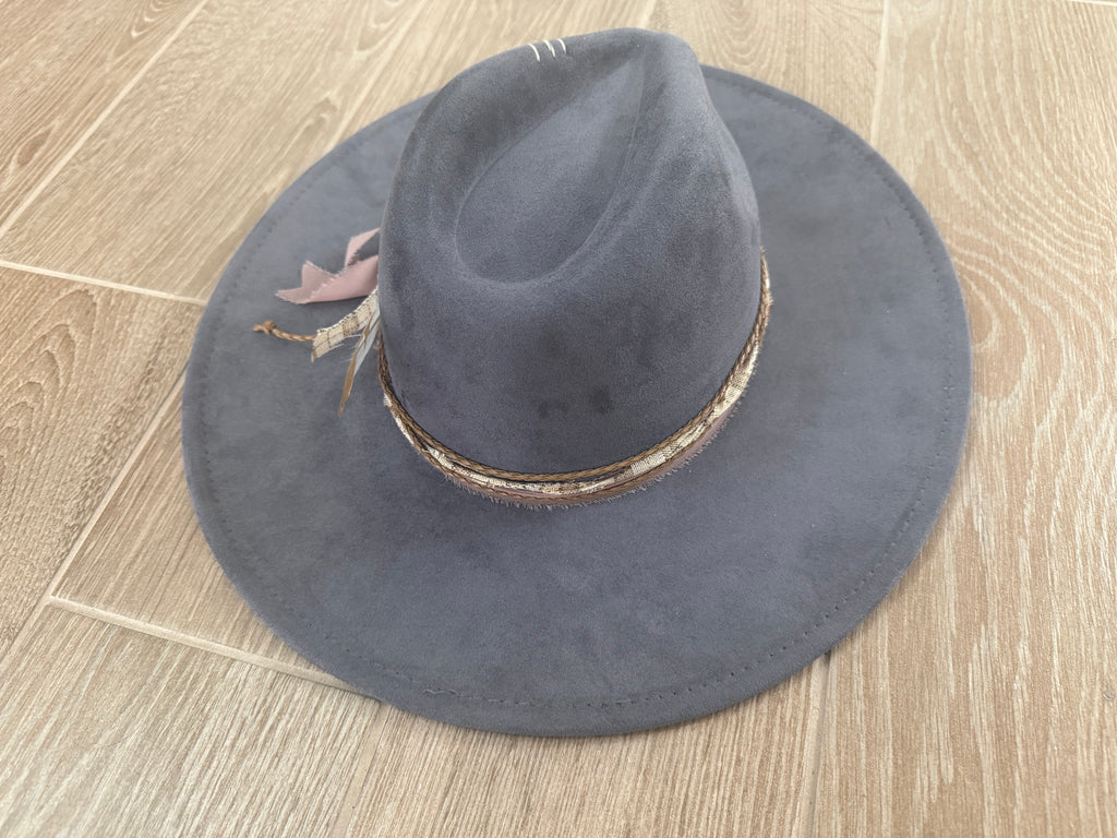 Midnight Wildflower Hat