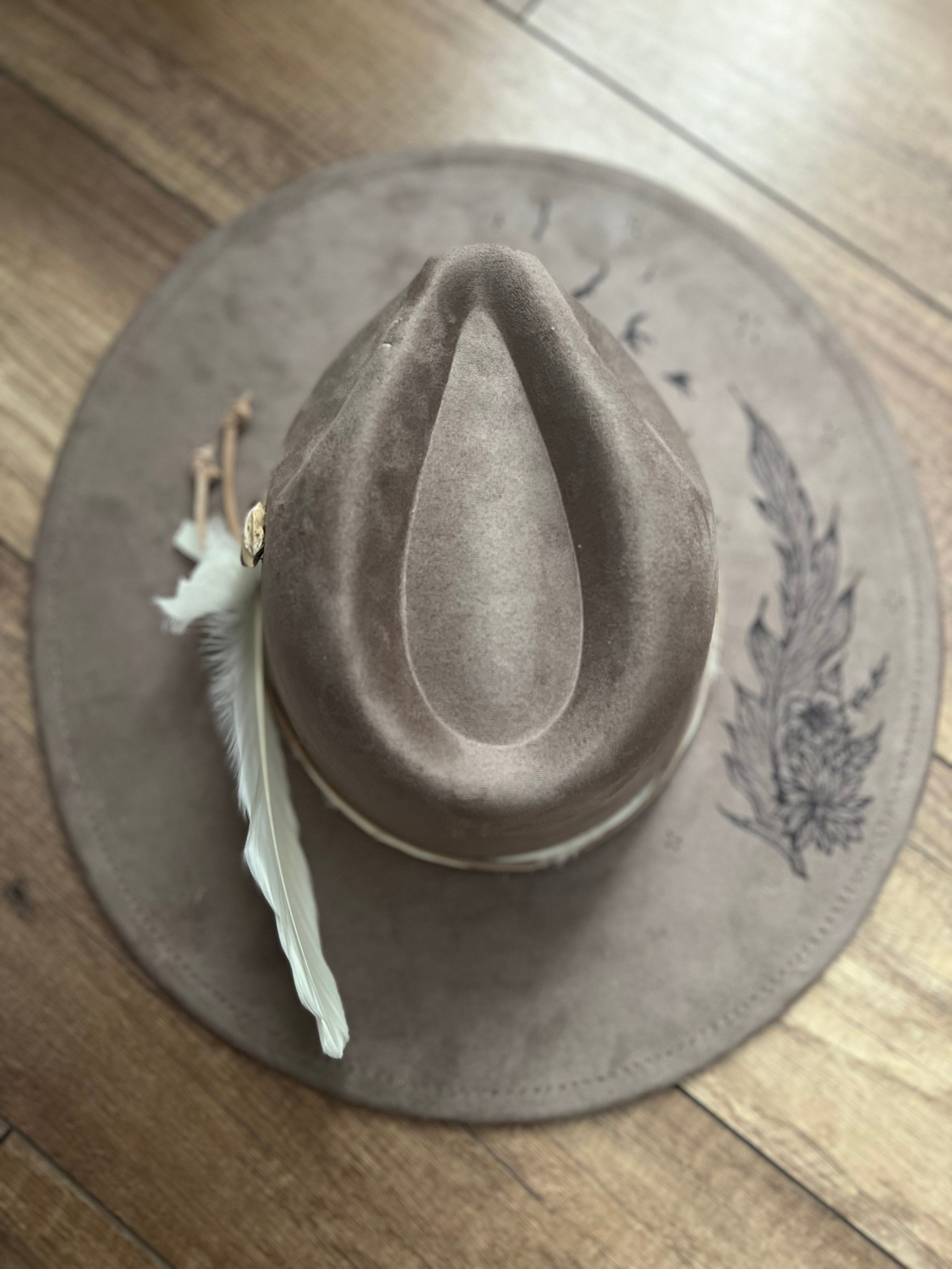 Sophie Taupe Rancher  image 1