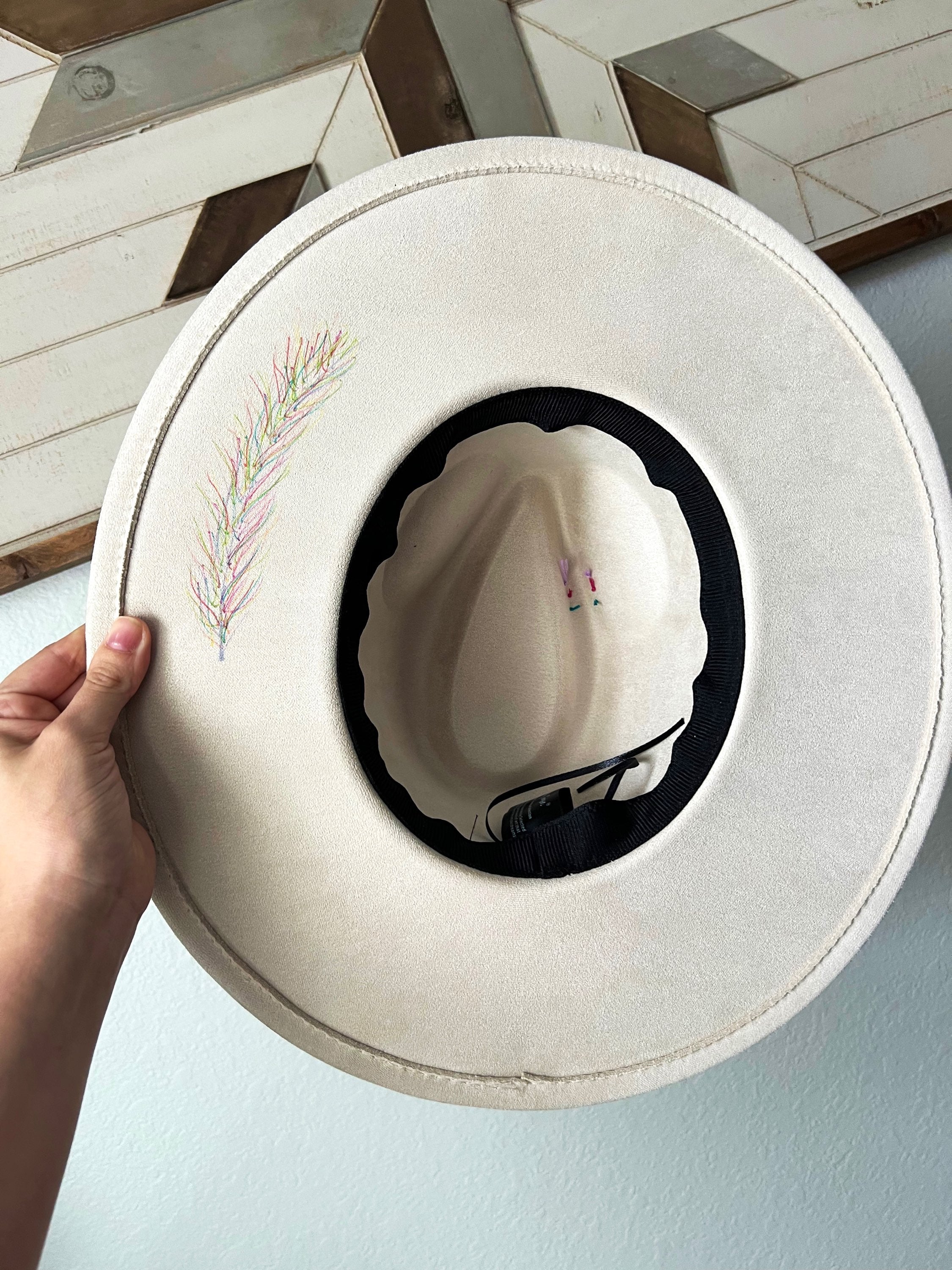 Rainbow Feather Rancher image 2